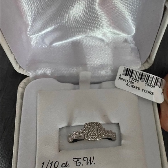 Sterling silver size 7 - Picture 2 of 2